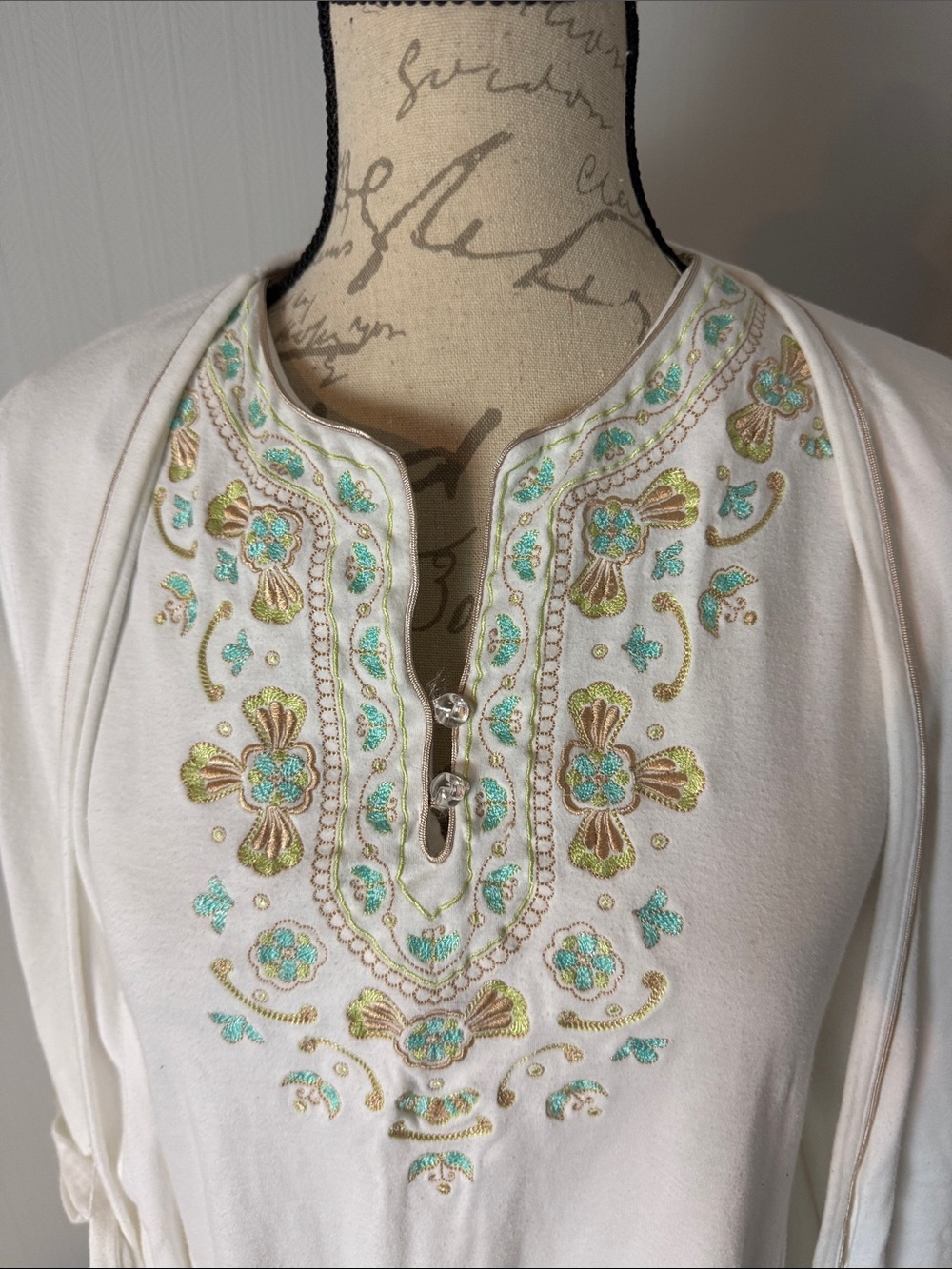 RARE Vintage Y2K Oscar de la Rent White Embroidered Robe and Night Dress Set - Picture 3 of 10
